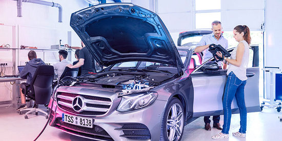 Praktikum bei Mercedes-Benz Tech Innovation